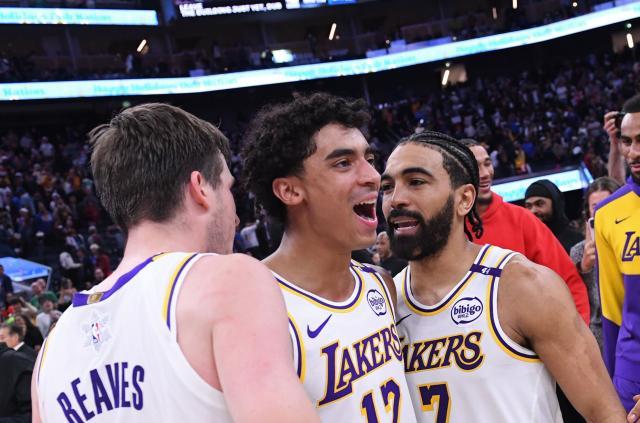 开云体育中国-看齐波普！湖人又一3D新星崛起：4年3200万并不亏