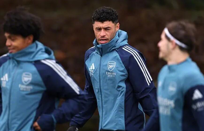 开云体育在线-张伯伦在阿森纳学教练课程，阿尔特塔有意邀其加入教练组|每日邮报|贝西克塔斯|U21|凯尔特人转会|欧足联_新浪体育_新浪新闻